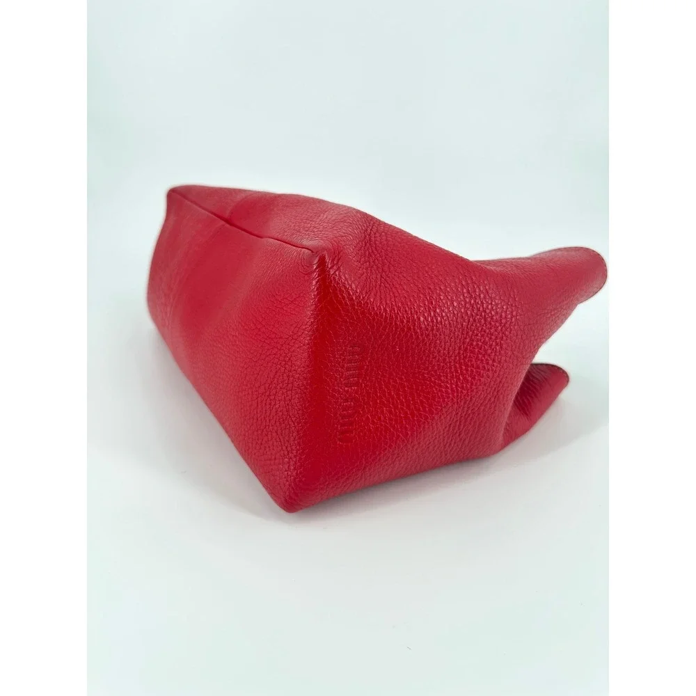 Miu Miu Red Pebbled Leather Slouchy Vintage Hobo Bag Silver Hardware Italy